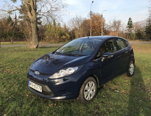 FORD FIESTA GRANATOWY